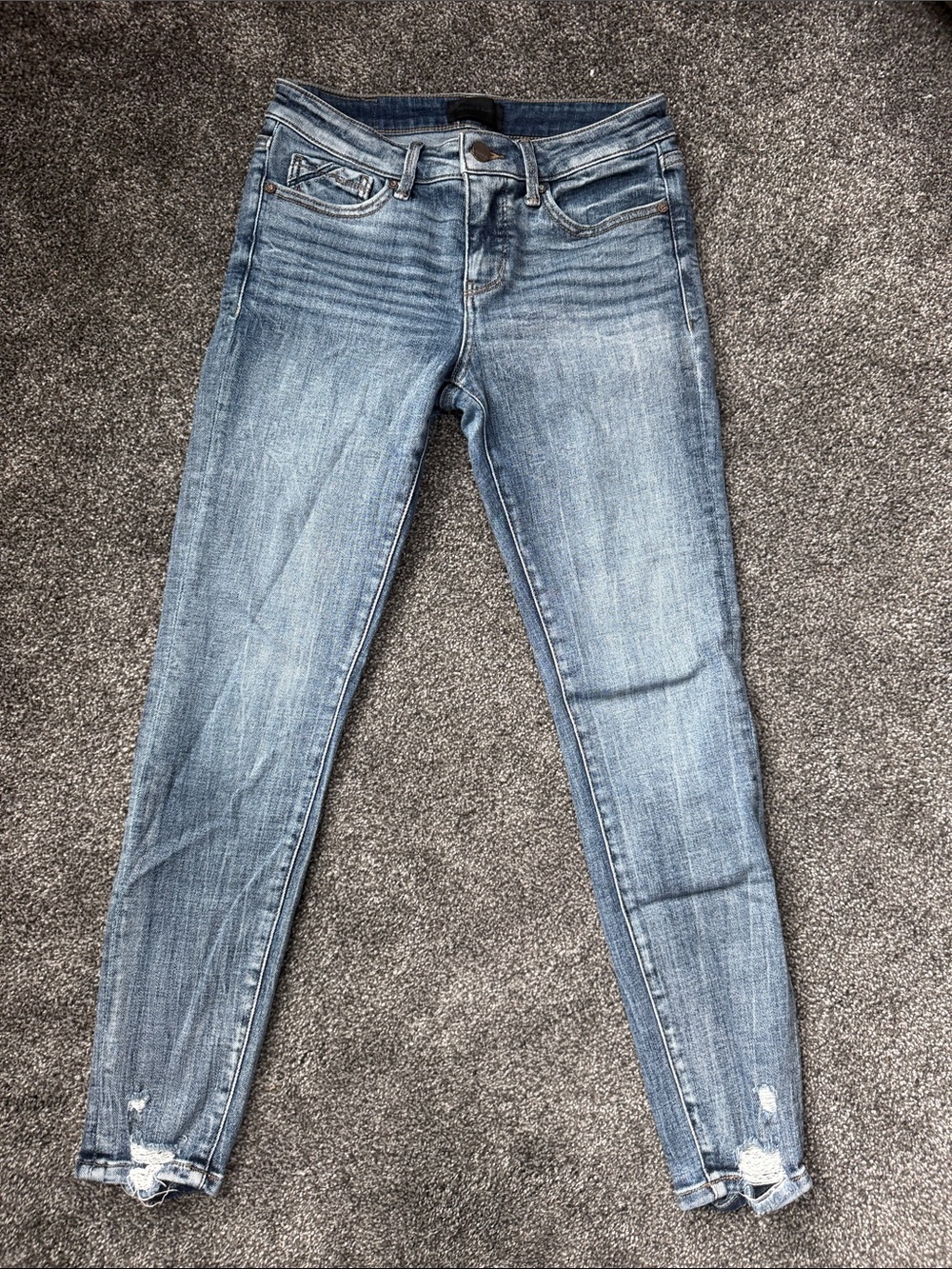 Buckle Black skinny jeans Size 25